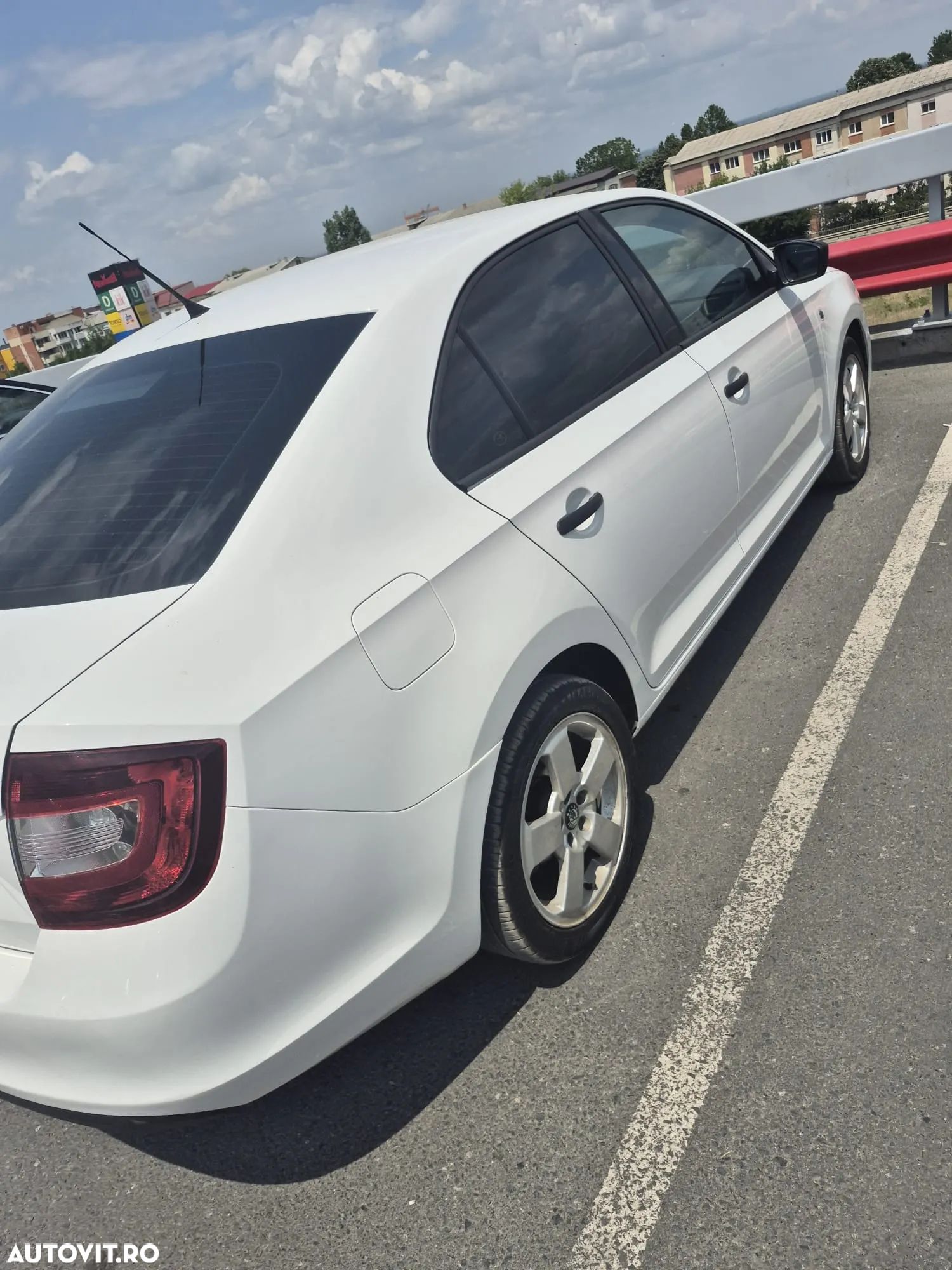 Skoda RAPID 1.6 TDI Active - 1