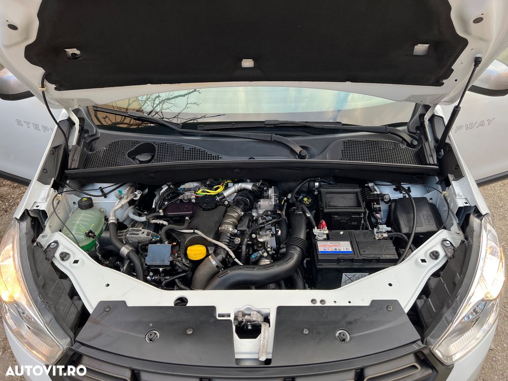 Dacia Lodgy 1.5 Blue dCi Stepway - 5