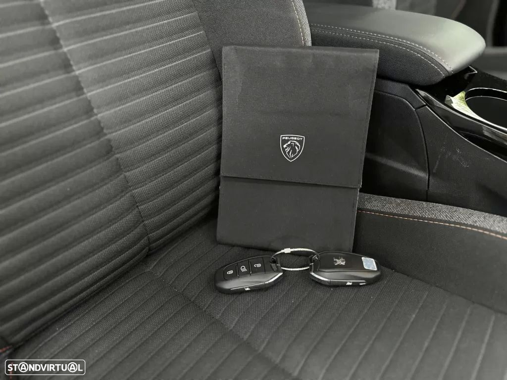 Peugeot e-2008 Active Pack - 30