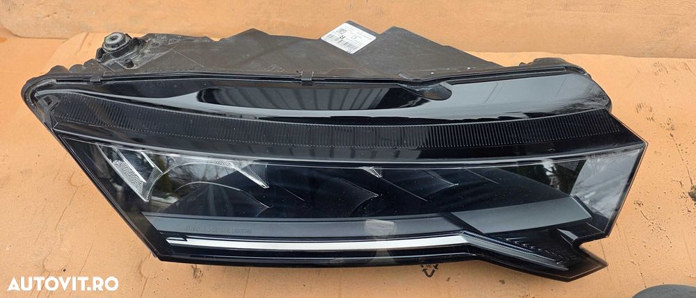 Far dreapta LED Skoda Octavia 4 Facelift 2024 2025 - 2