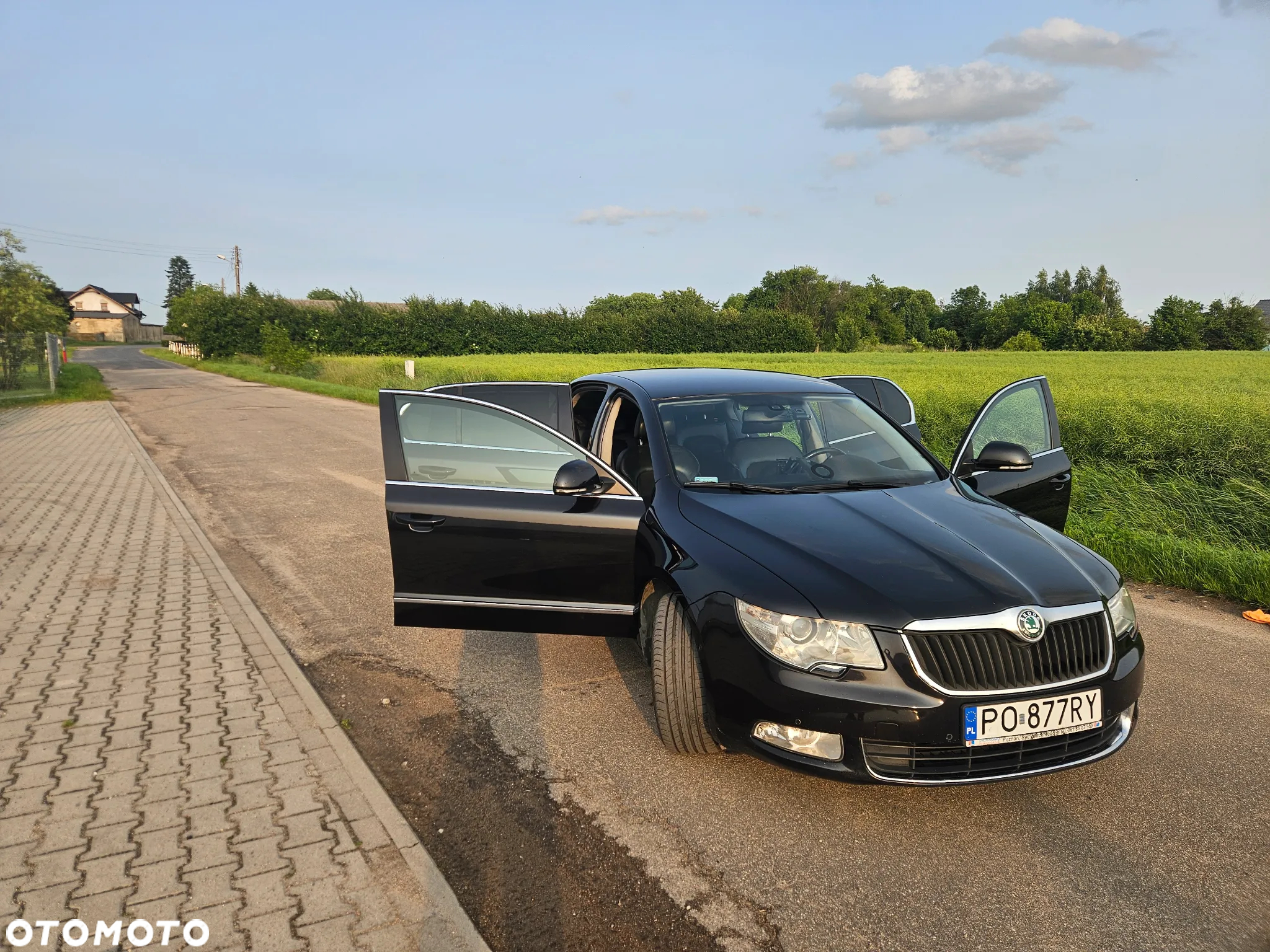 Skoda Superb 2.0 TDI Elegance DSG - 10