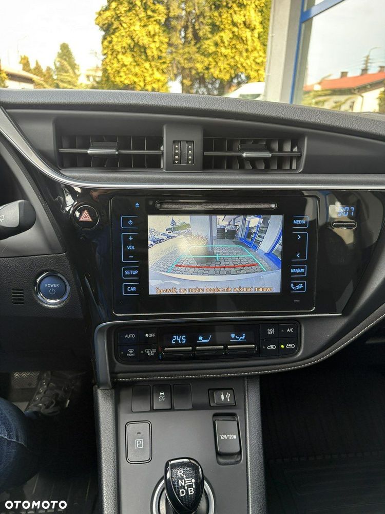 Toyota Auris - 20