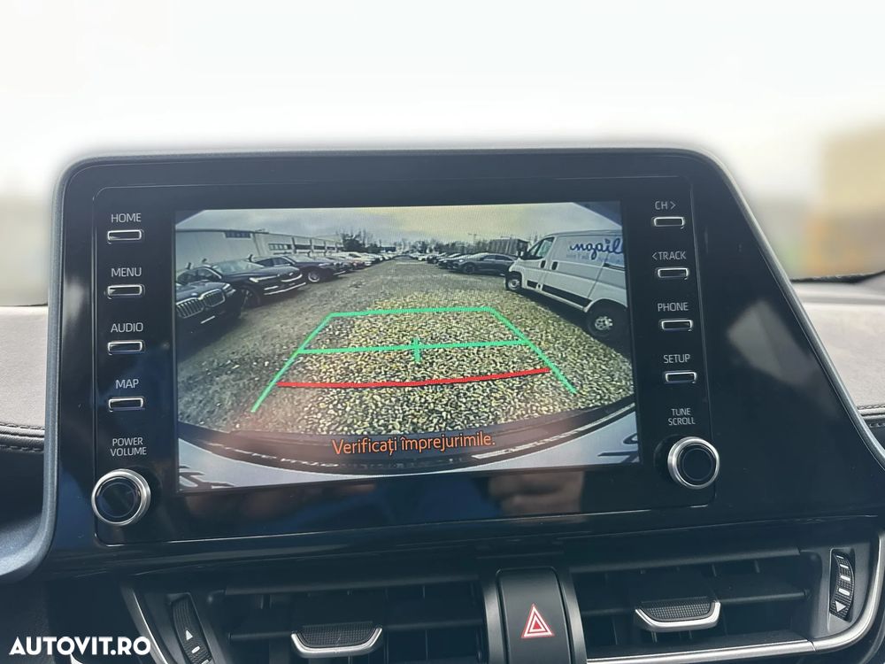 Toyota C-HR - 19