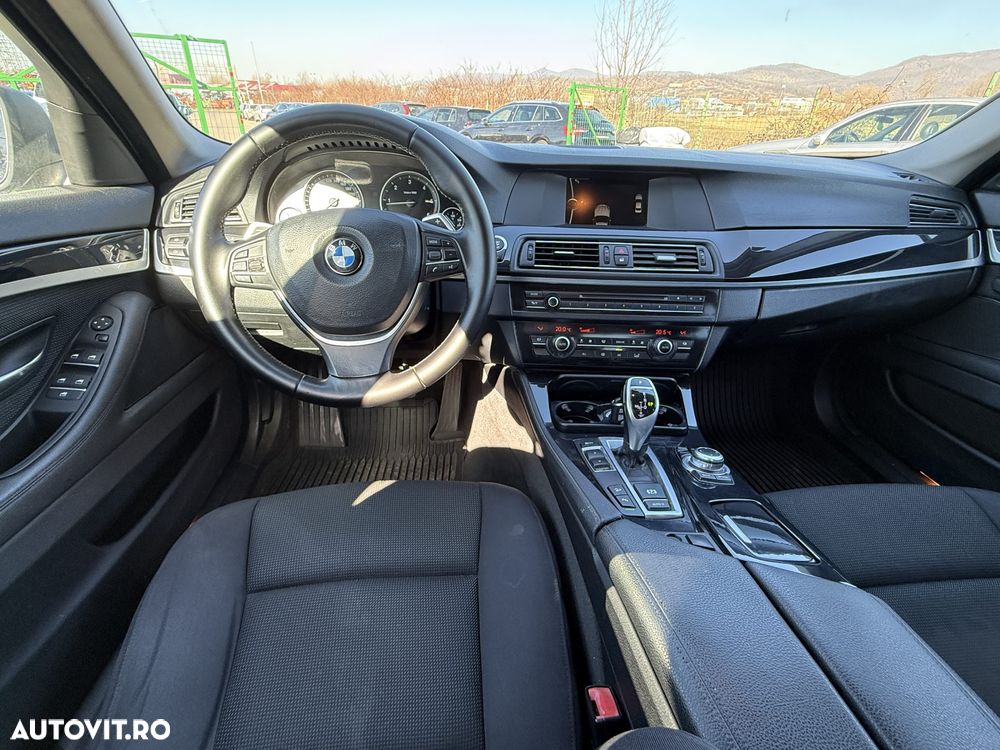 BMW Seria 5 525d xDrive Aut. - 8