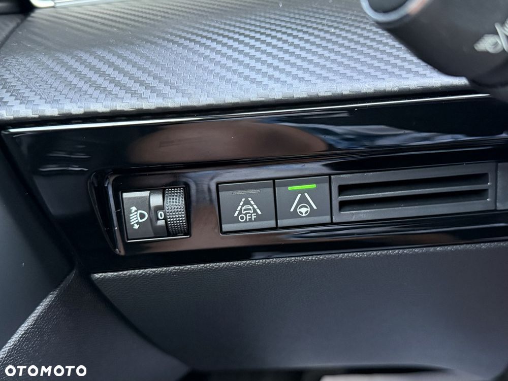 Peugeot 508 1.5 BlueHDi Allure S&S EAT8 - 32