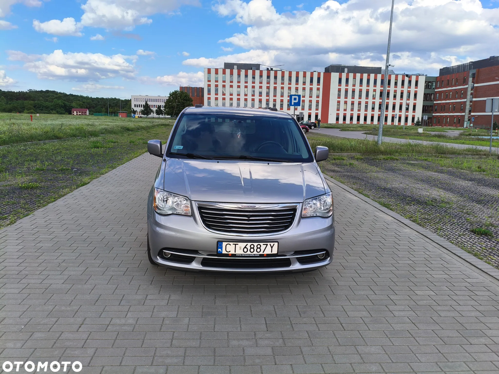 Chrysler Town & Country 3.6 Touring - 4