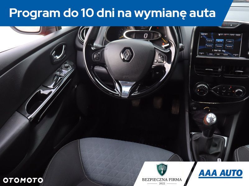 Renault Clio - 9