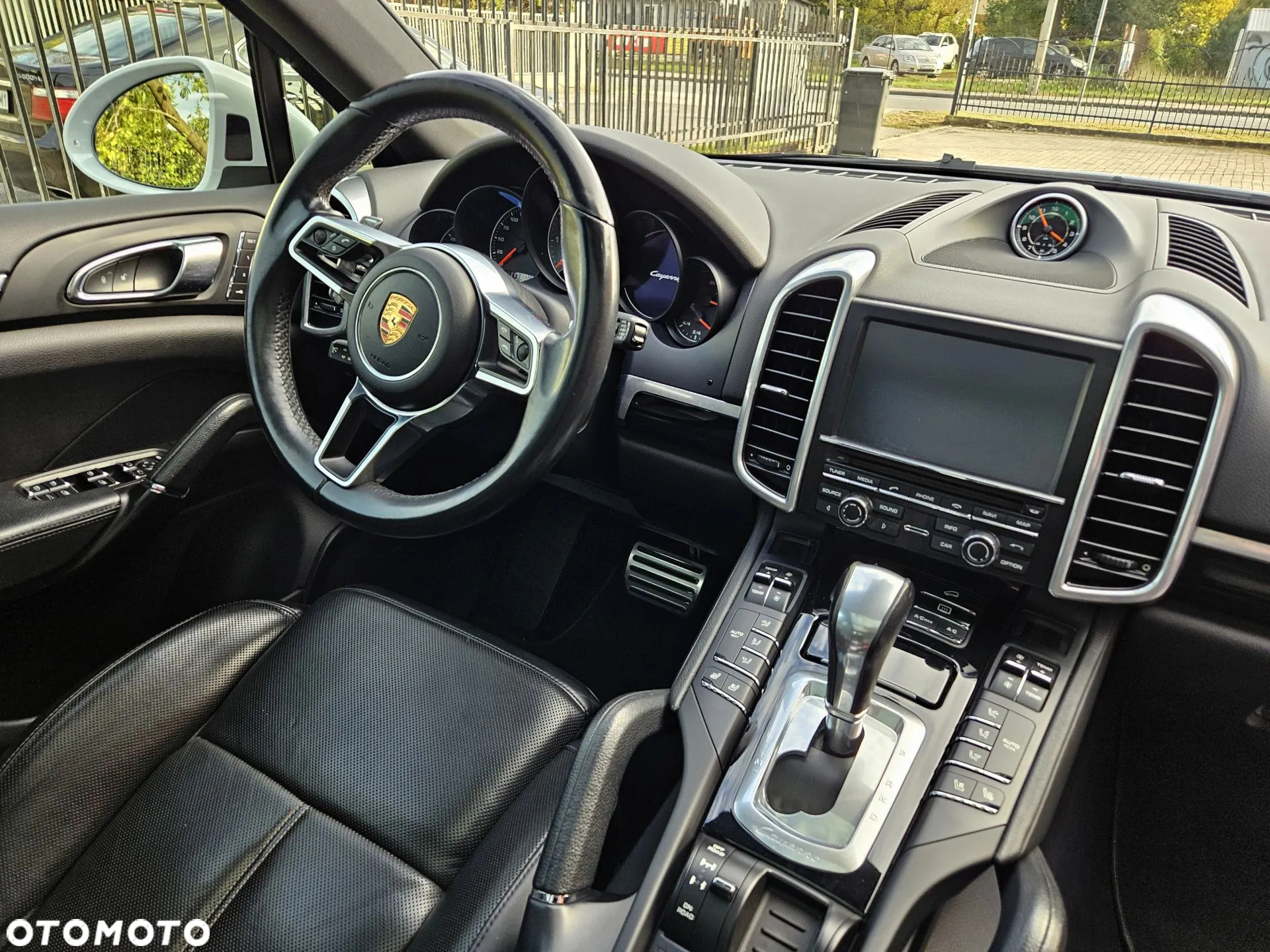 Porsche Cayenne S - 28