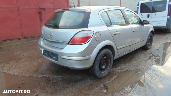 Stopuri hatchback,break Opel Astra H 1.6 benzina cod motor Z16XEP an 2006