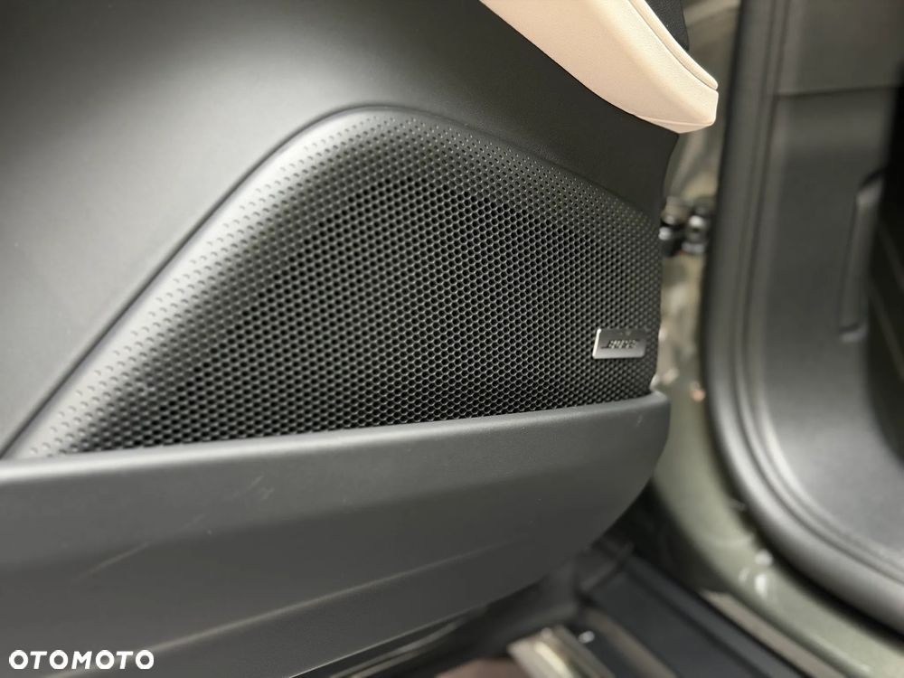 Porsche Panamera 4 E-Hybrid PHEV - 21