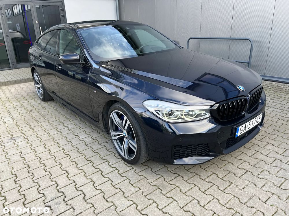 BMW 6GT - 24