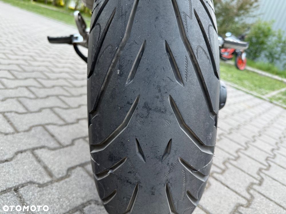 Moto Guzzi Stelvio - 8