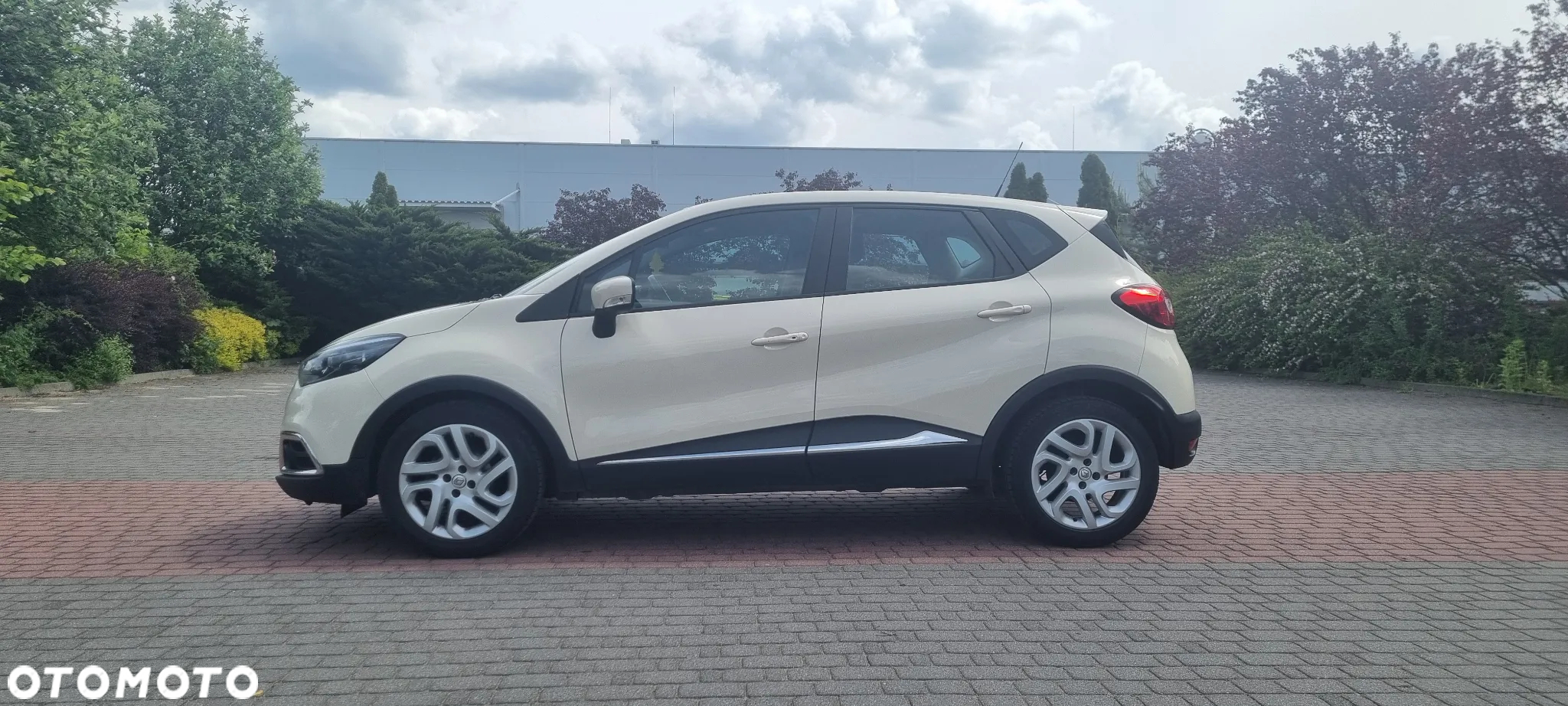 Renault Captur 0.9 Energy TCe Life EU6 - 7