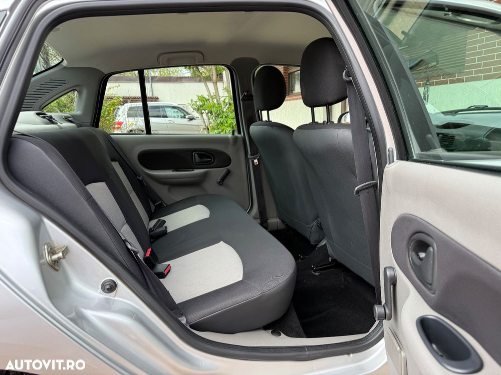 Renault Symbol 1.2 16V Authentique - 7