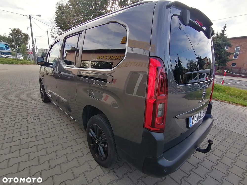 Citroën Berlingo XL 7-Sitzer PureTech 130 EAT8 FEEL - 10