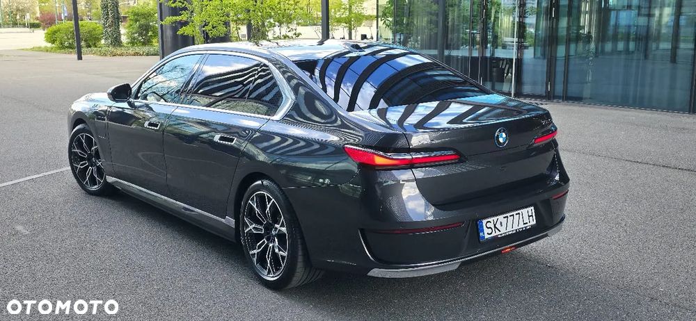 BMW Seria 7 - 14