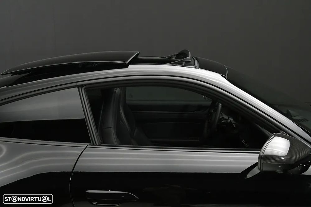 Porsche 911 (992) Carrera GTS - 17