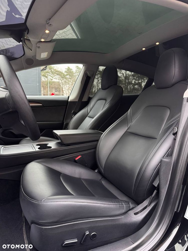 Tesla Model 3 RWD Hinterradantrieb - 12