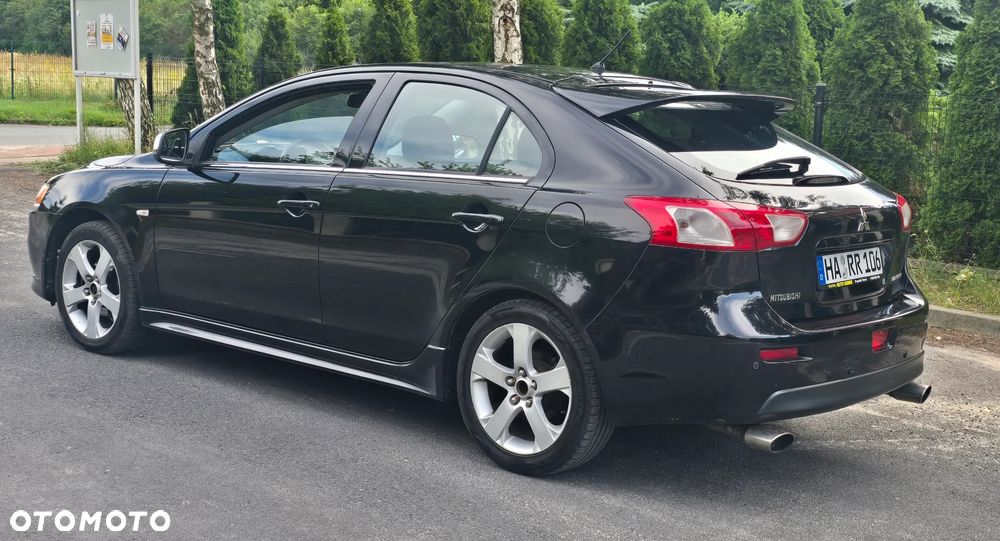 Mitsubishi Lancer 1.8 Intense - 9