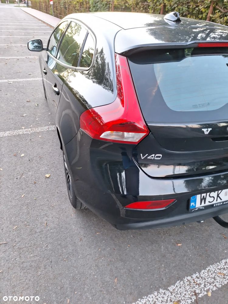 Volvo V40 T2 Momentum - 15