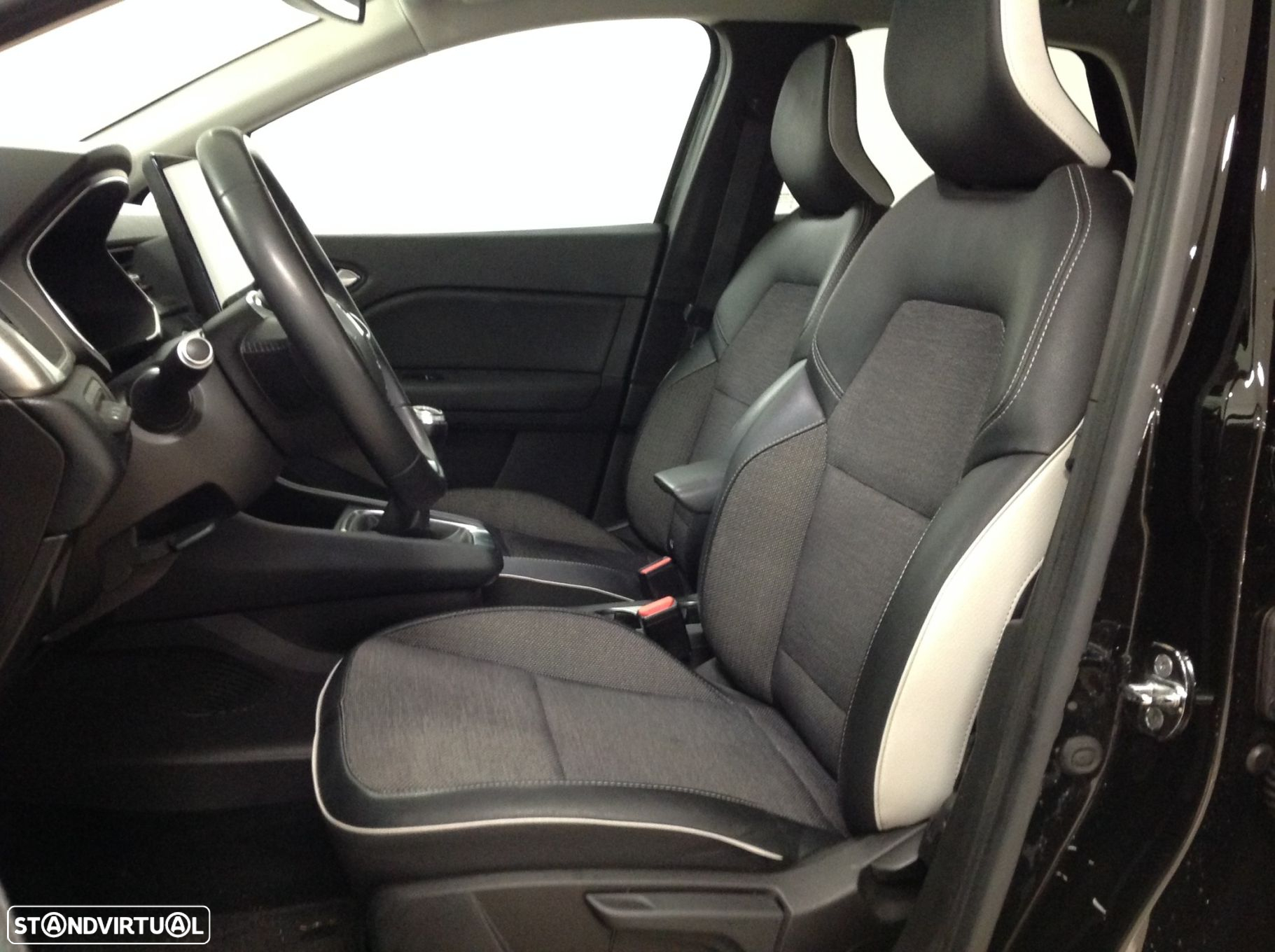 Renault Captur 1.0 TCe Exclusive - 14