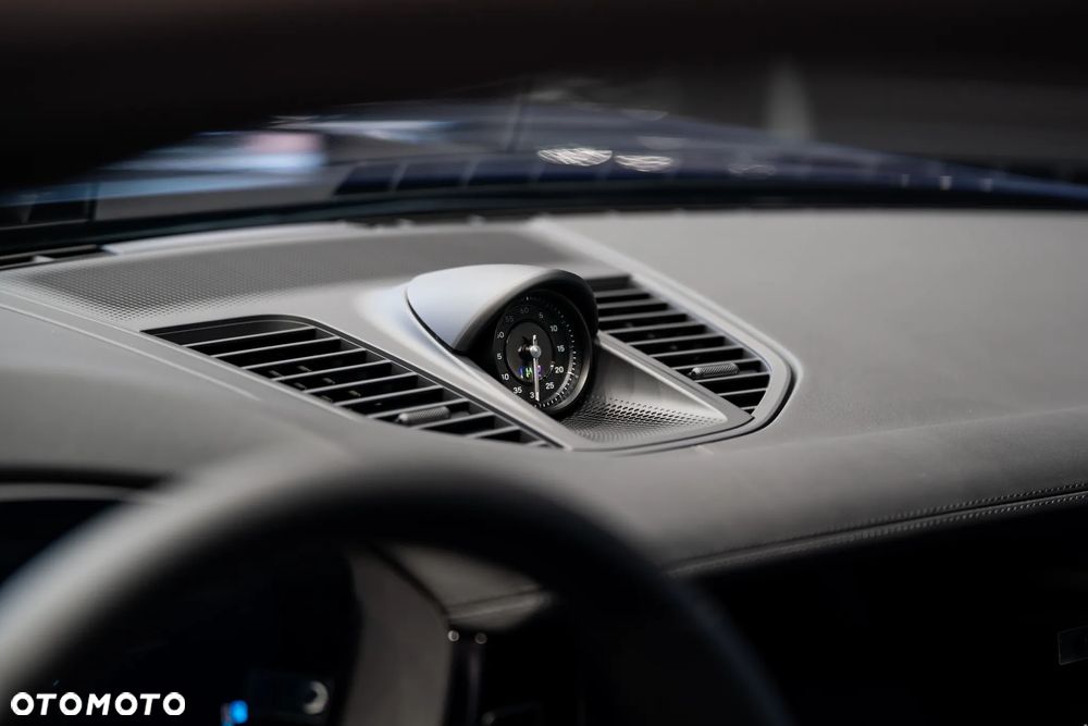 Porsche Panamera 4 - 15