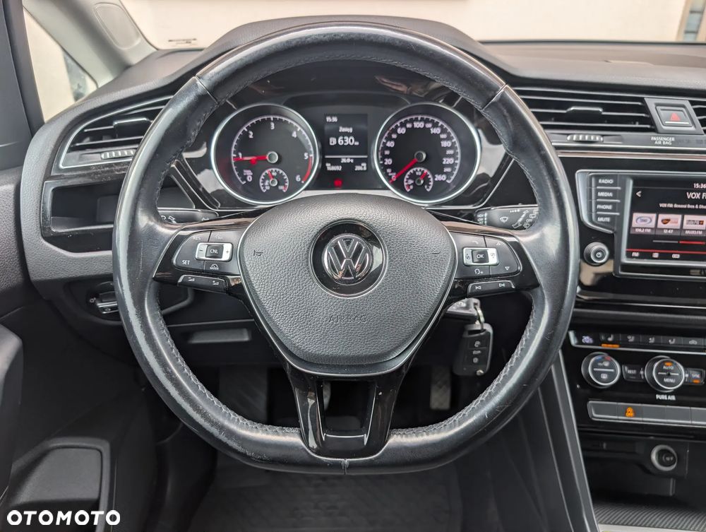 Volkswagen Touran 1.6 TDI BMT Comfortline - 35