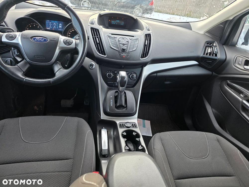 Ford Kuga - 10
