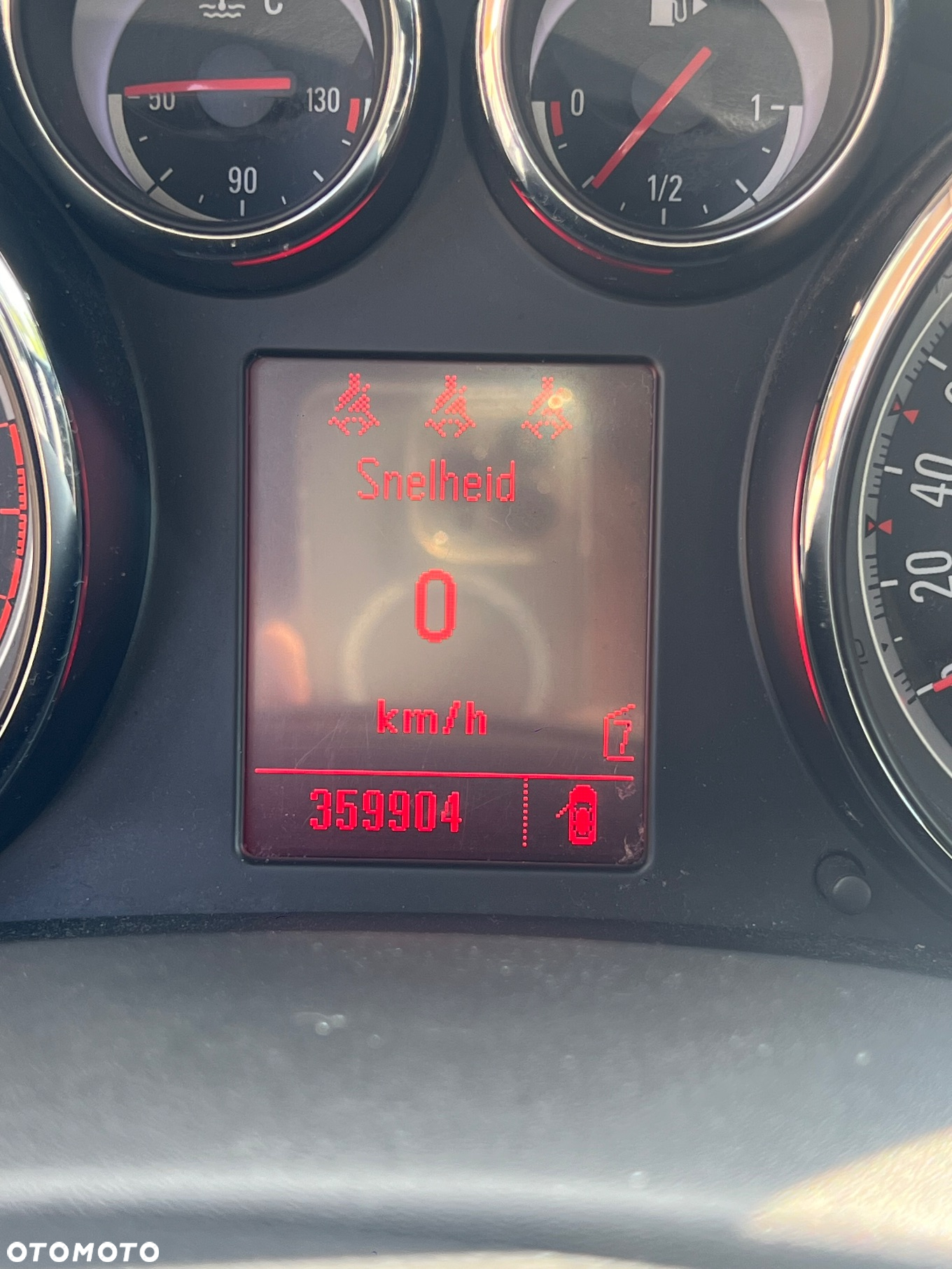 Opel Astra III 1.6 - 9