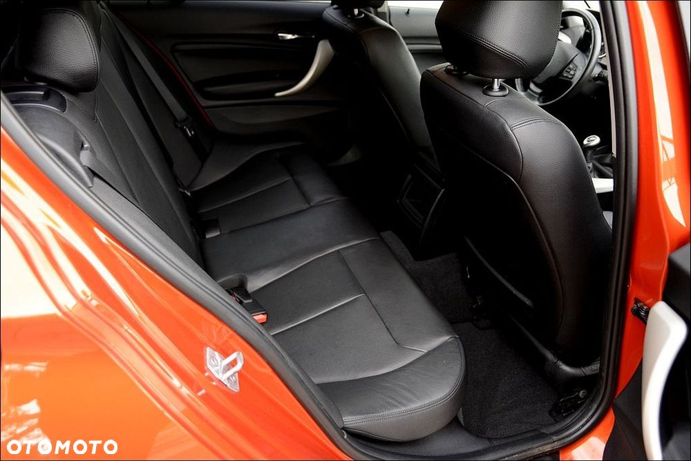 BMW Seria 1 116d EfficientDynamics Edition - 24