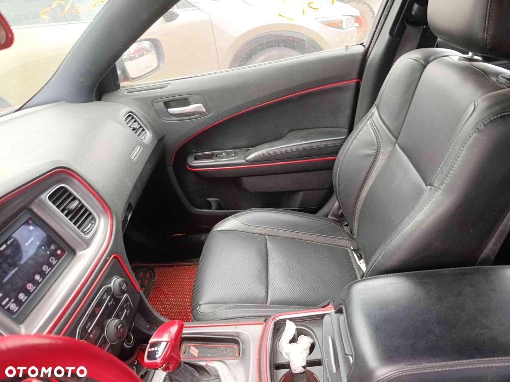 Dodge Charger 3.6 GT - 13