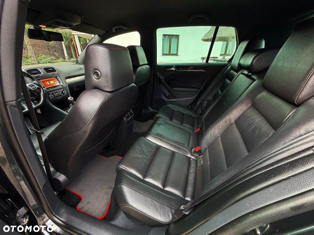 Volkswagen Golf 2.0 GTI - 37