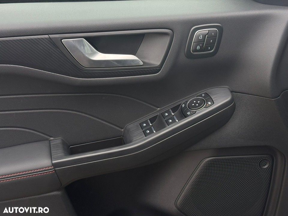 Ford Kuga 2.5 Duratec FWD PHEV ST-Line X - 21