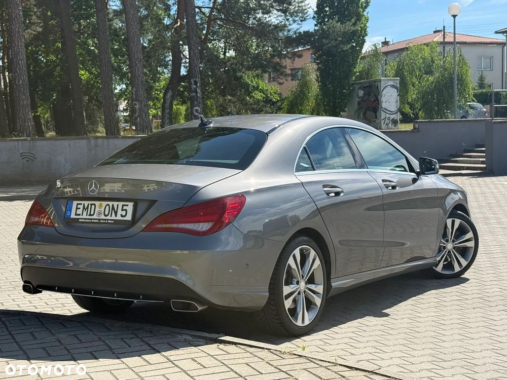Mercedes-Benz CLA 180 BlueEffICIENCY Edition - 15