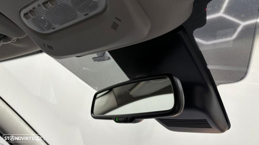 Nissan Qashqai - 25