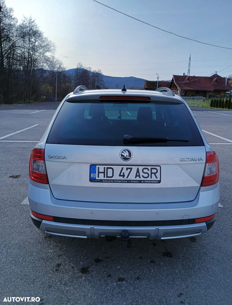 Skoda Octavia 2.0 TDI 4x4 Scout - 15