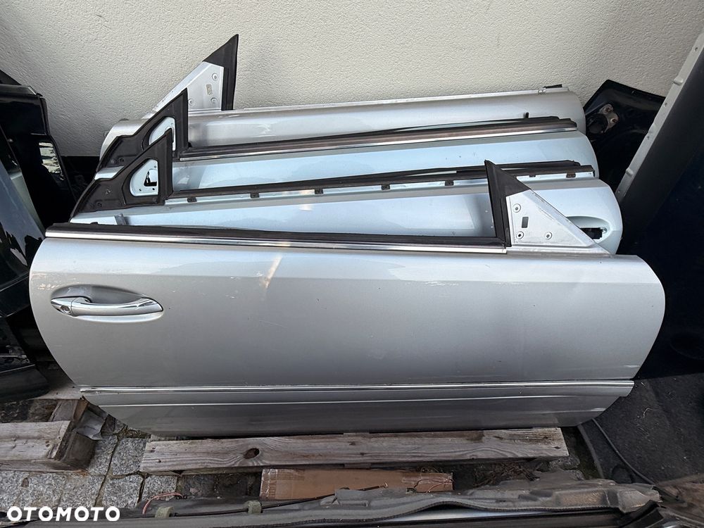 Drzwi Mercedes CLK W209 lewe prawe