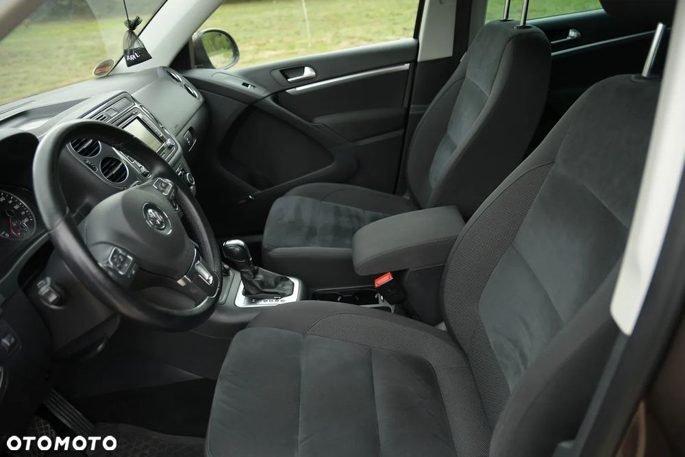 Volkswagen Tiguan 2.0 TDI DPF 4Motion DSG Sport & Style - 23
