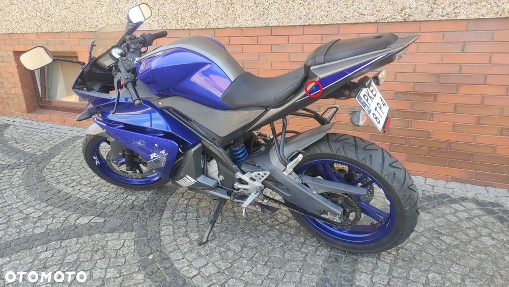 Yamaha YZF - 8