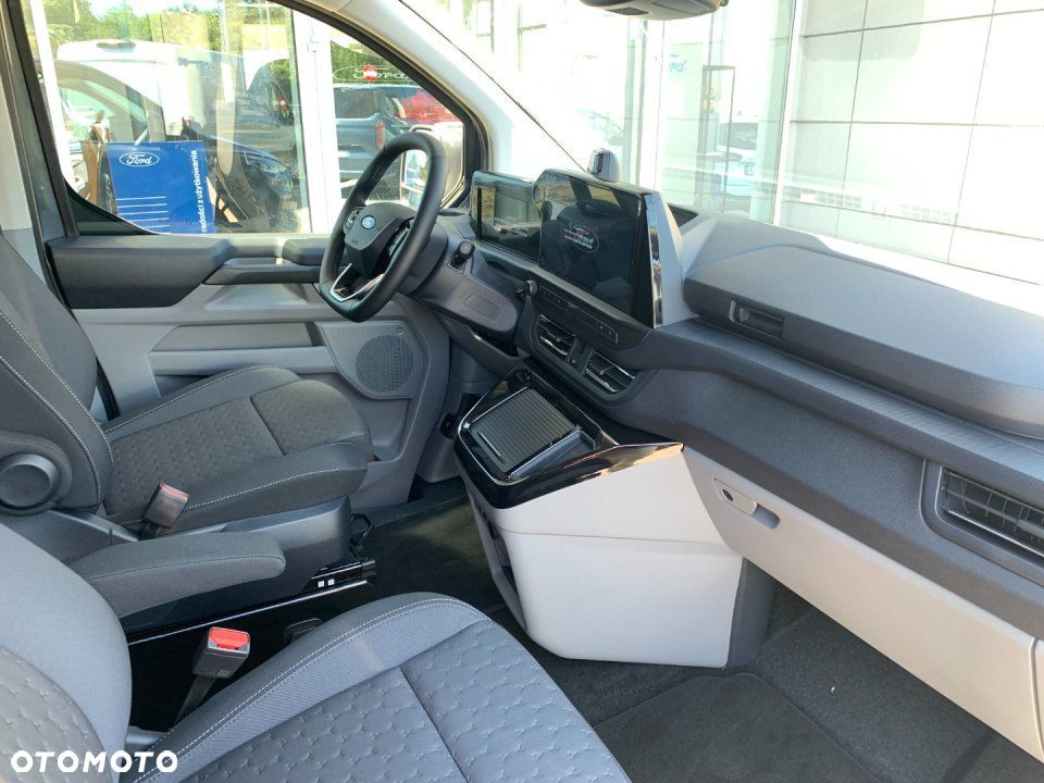 Ford Transit Custom - 10