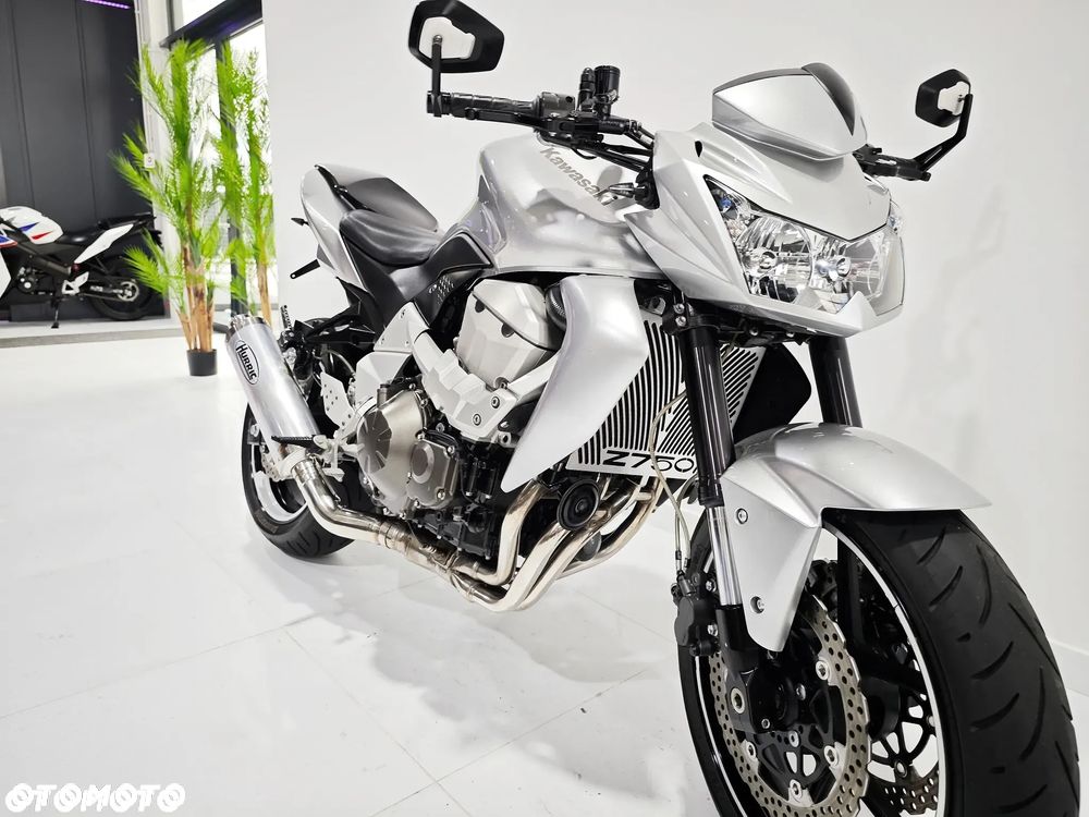 Kawasaki Z - 6