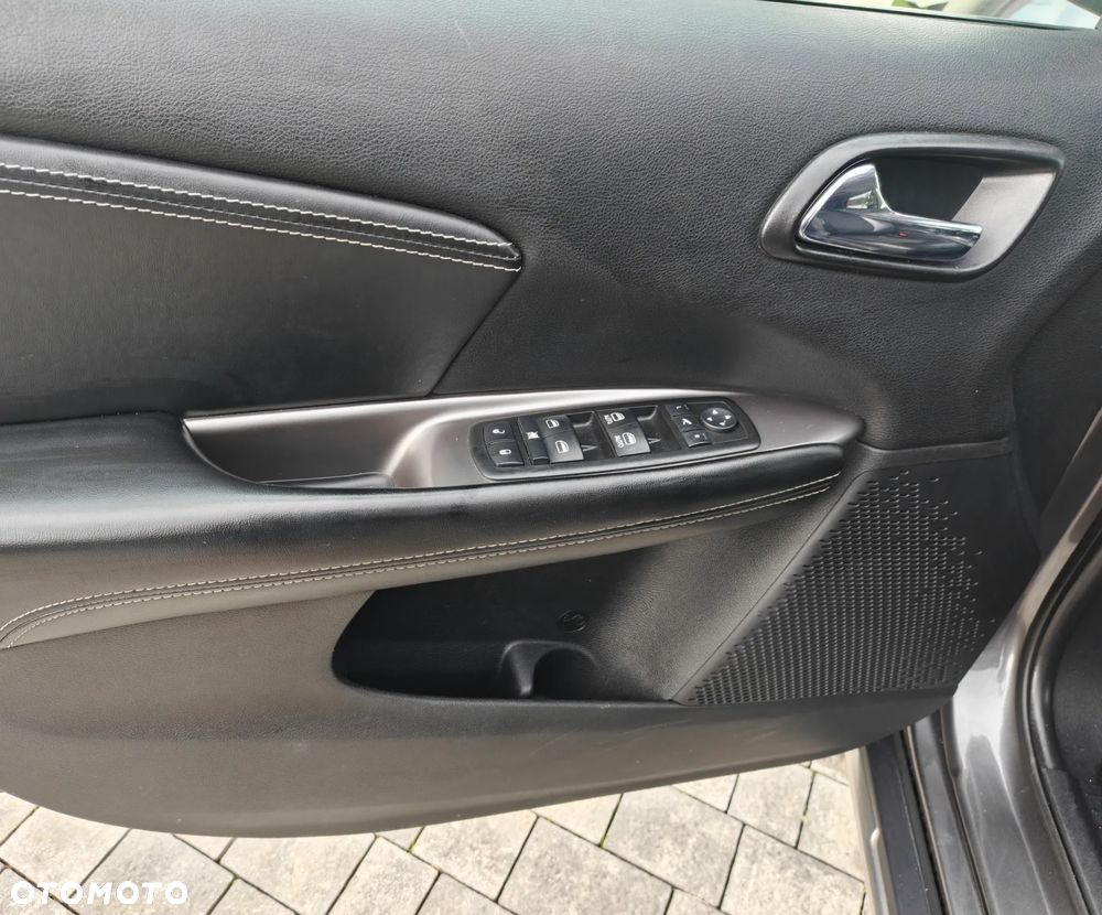Fiat Freemont 2.0 Multijet 16V DPF Automatik Allrad Black Code - 7
