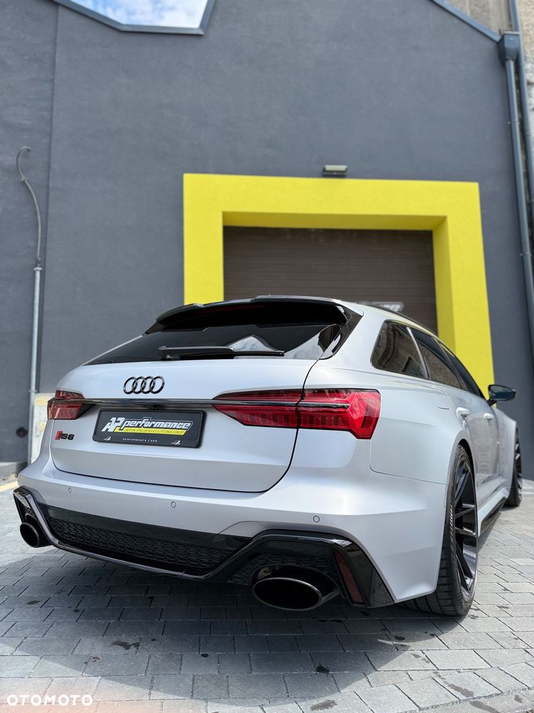 Audi RS6 Avant - 6