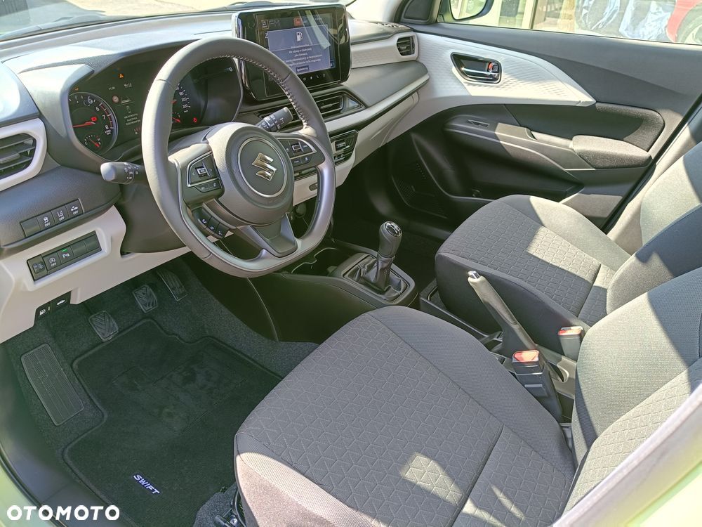 Suzuki Swift 1.2 Dualjet SHVS Premium Plus - 10