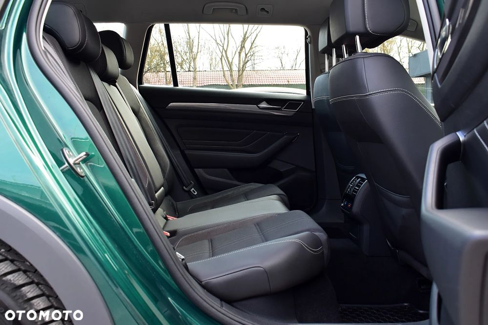 Volkswagen Passat Alltrack - 10