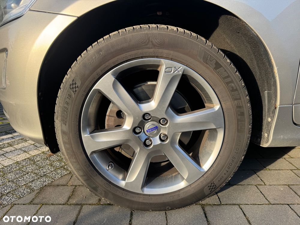 Volvo XC 60 T6 AWD Summum - 11