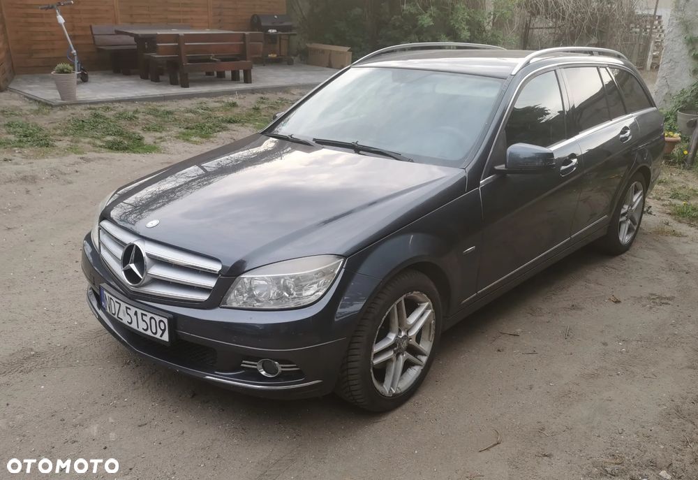 Mercedes-Benz Klasa C 200 CDI DPF BlueEFFICIENCY - 3