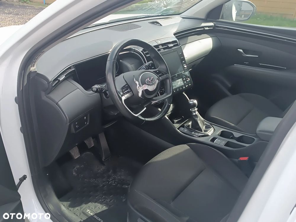 Hyundai Tucson 1.6 T-GDi Smart 2WD - 12