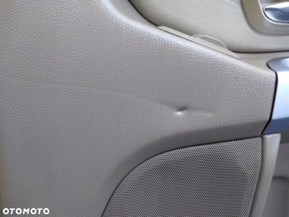 BOCZEK TAPICERKA DRZWI PRAWY TYLNY VOLVO XC90 - 6