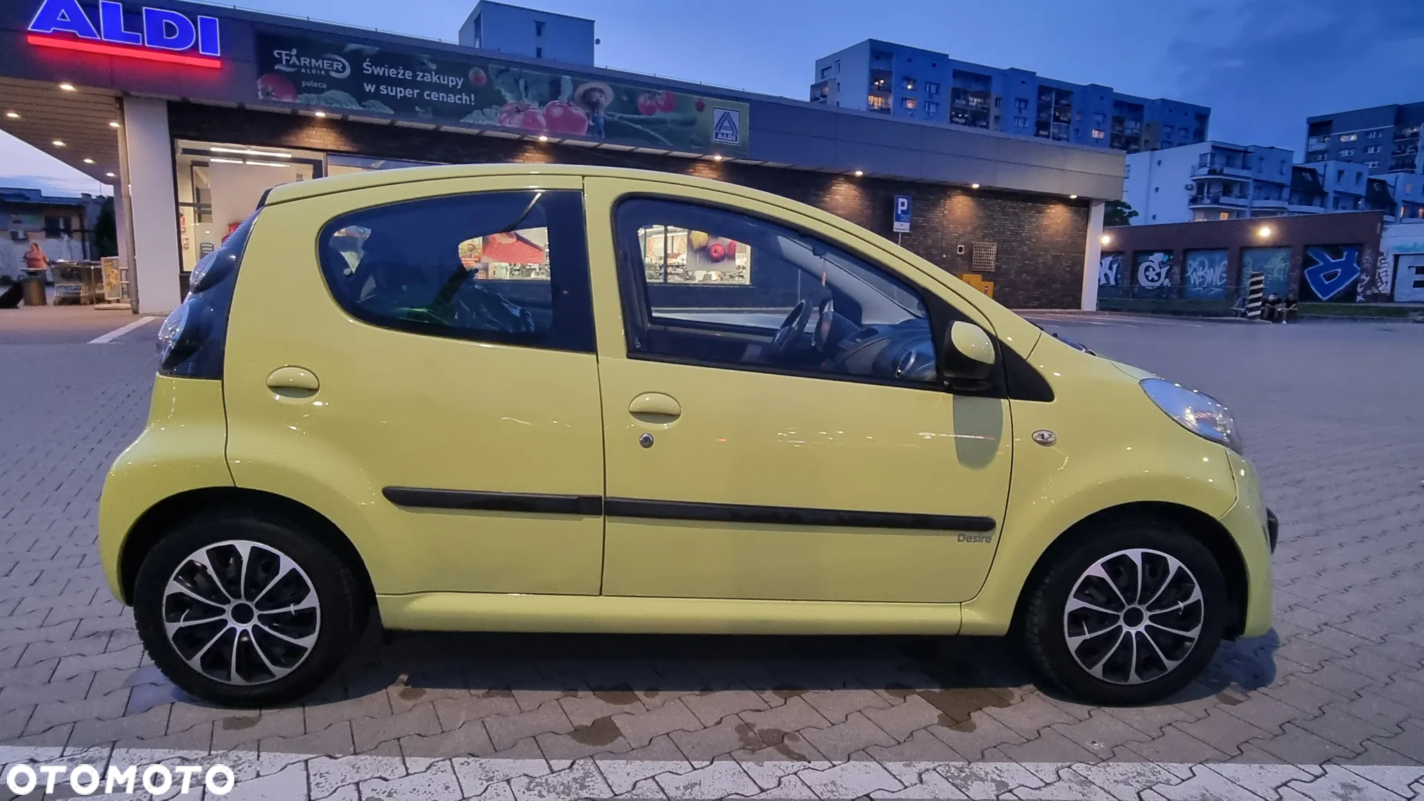 Citroën C1 1.0i Desire - 8